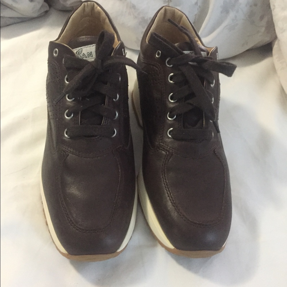 Fashion sneakers